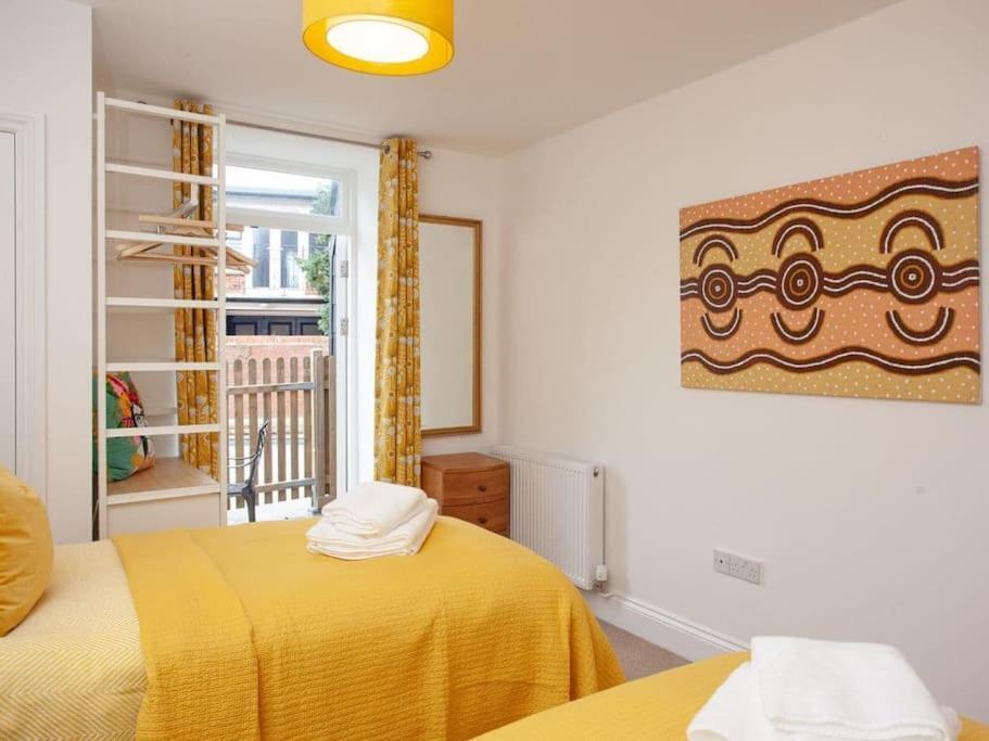 2 Central, Spacious, Apartment With Private Patio Sidmouth Zewnętrze zdjęcie